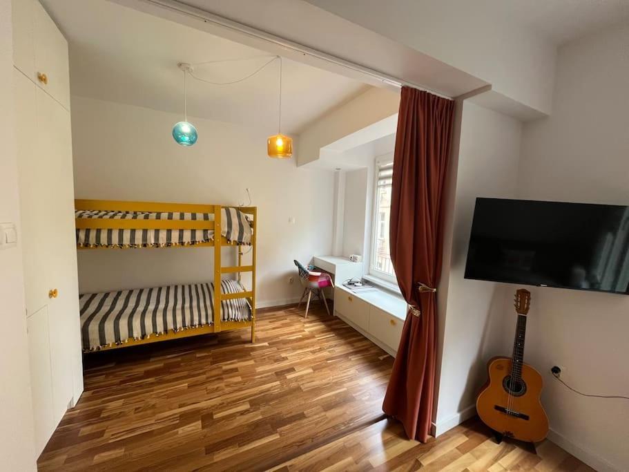 Family Friendly Downtown Apart Sofia Exteriör bild